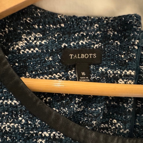 Comfortable Work Dress - Picture 5 of 8